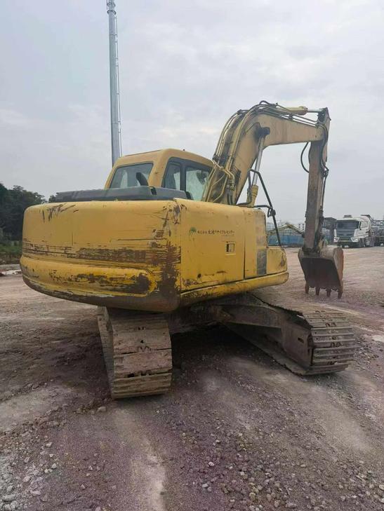Buy Komatsu PC120-6E Used Excavator / 1