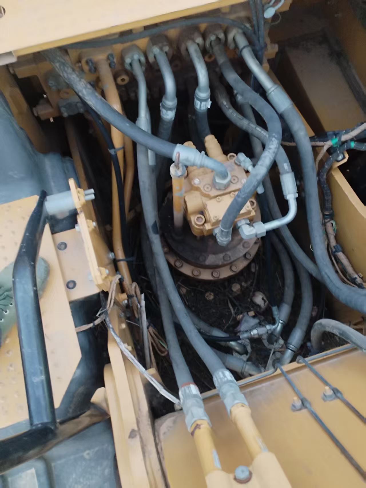 Buy Caterpillar 320GC Used Excavator / 4 Buy Caterpillar 320GC Used Excavator / 4