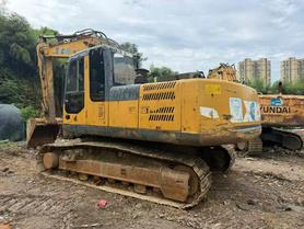 Buy XCMG XE215 Used Excavator / 4 Buy XCMG XE215 Used Excavator / 4