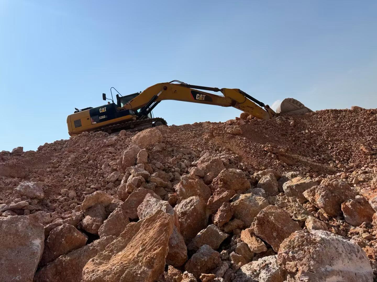 Buy Caterpillar 330B Used Excavator / 9 Buy Caterpillar 330B Used Excavator / 9