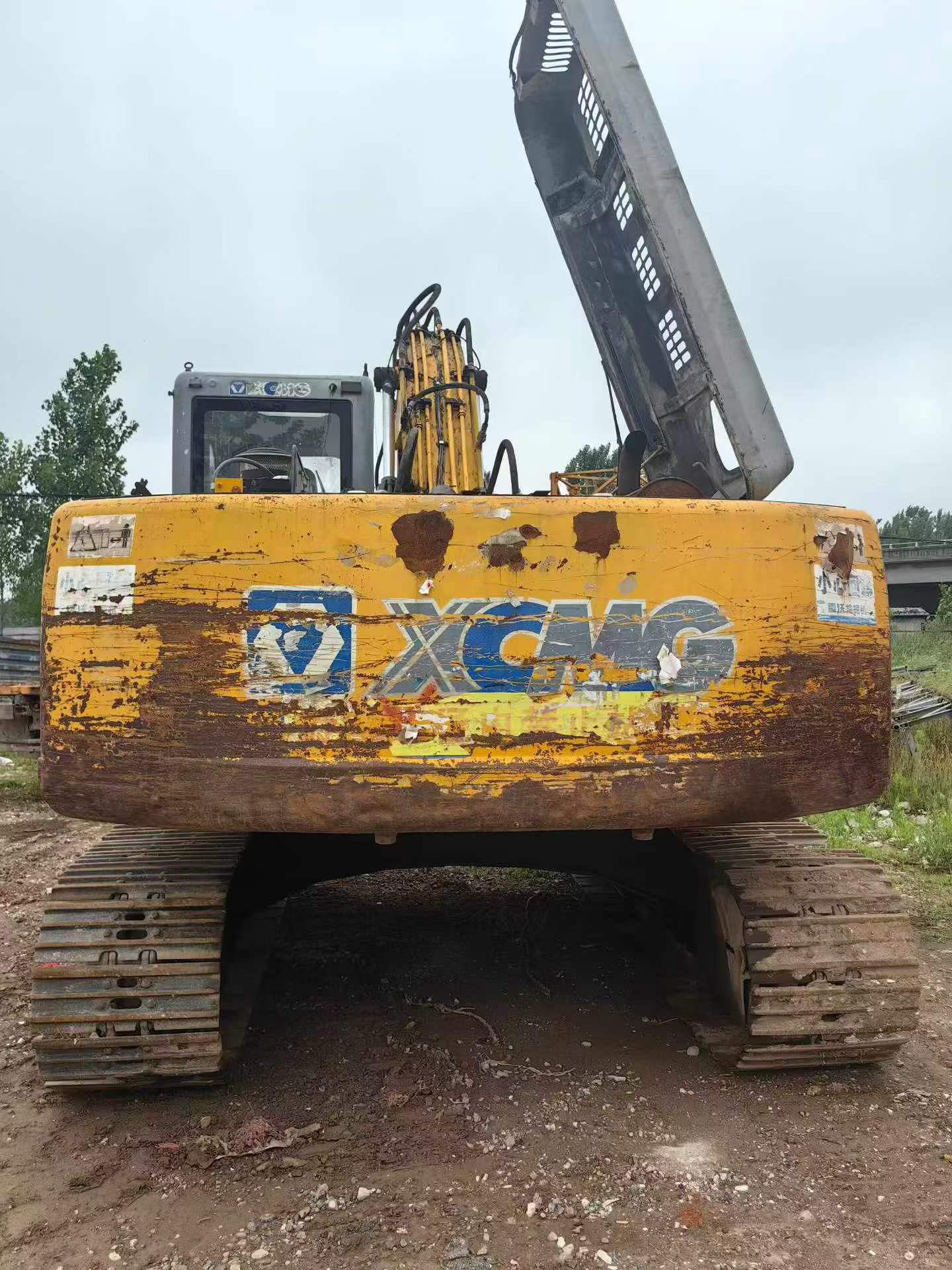 Buy XCMG XE215 Used Excavator / 2 Buy XCMG XE215 Used Excavator / 2