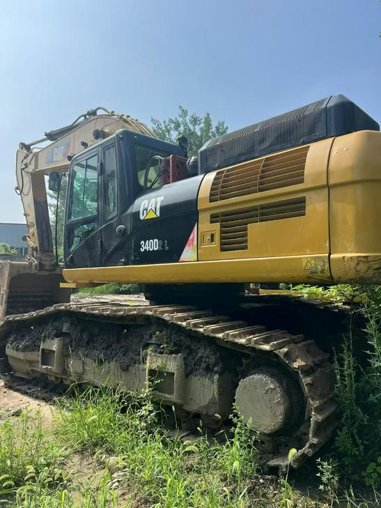 Buy Caterpillar 340D2L Used Excavator / 1
