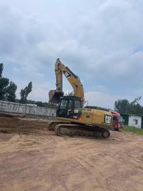 Buy Caterpillar 323 Used Excavator / 2 Buy Caterpillar 323 Used Excavator / 2