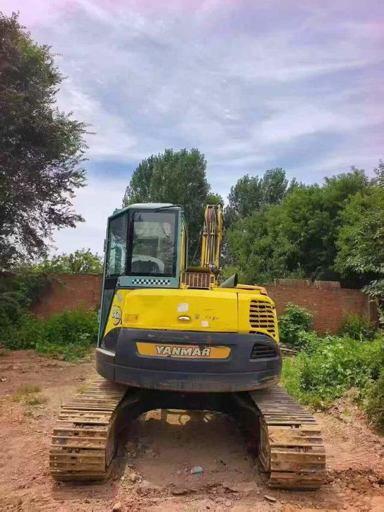 Buy Yanmar Vio80 Used Excavator / 1