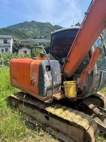 Buy Hitachi EX60-6 Used Excavator / 2 Buy Hitachi EX60-6 Used Excavator / 2