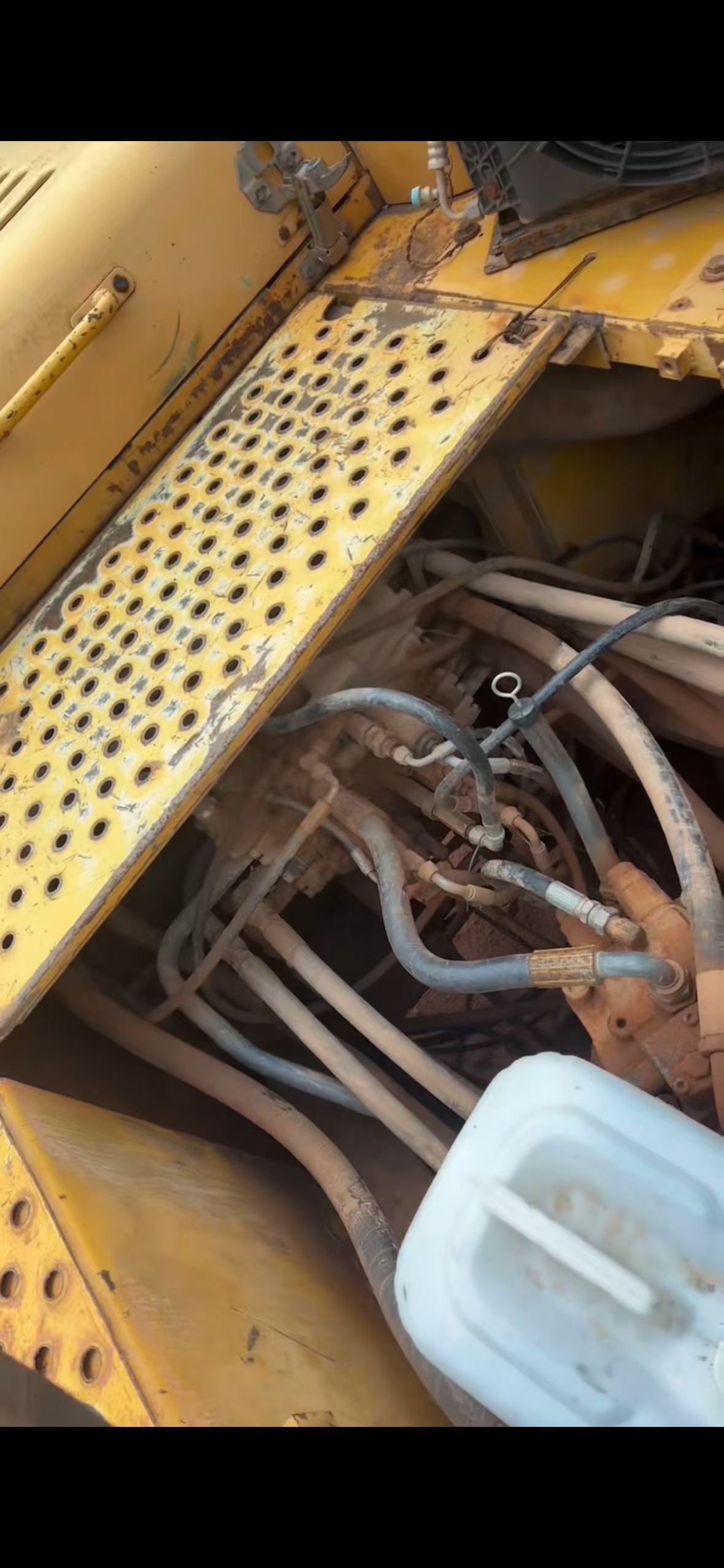 Buy Volvo Used Excavator / 4 Buy Volvo Used Excavator / 4