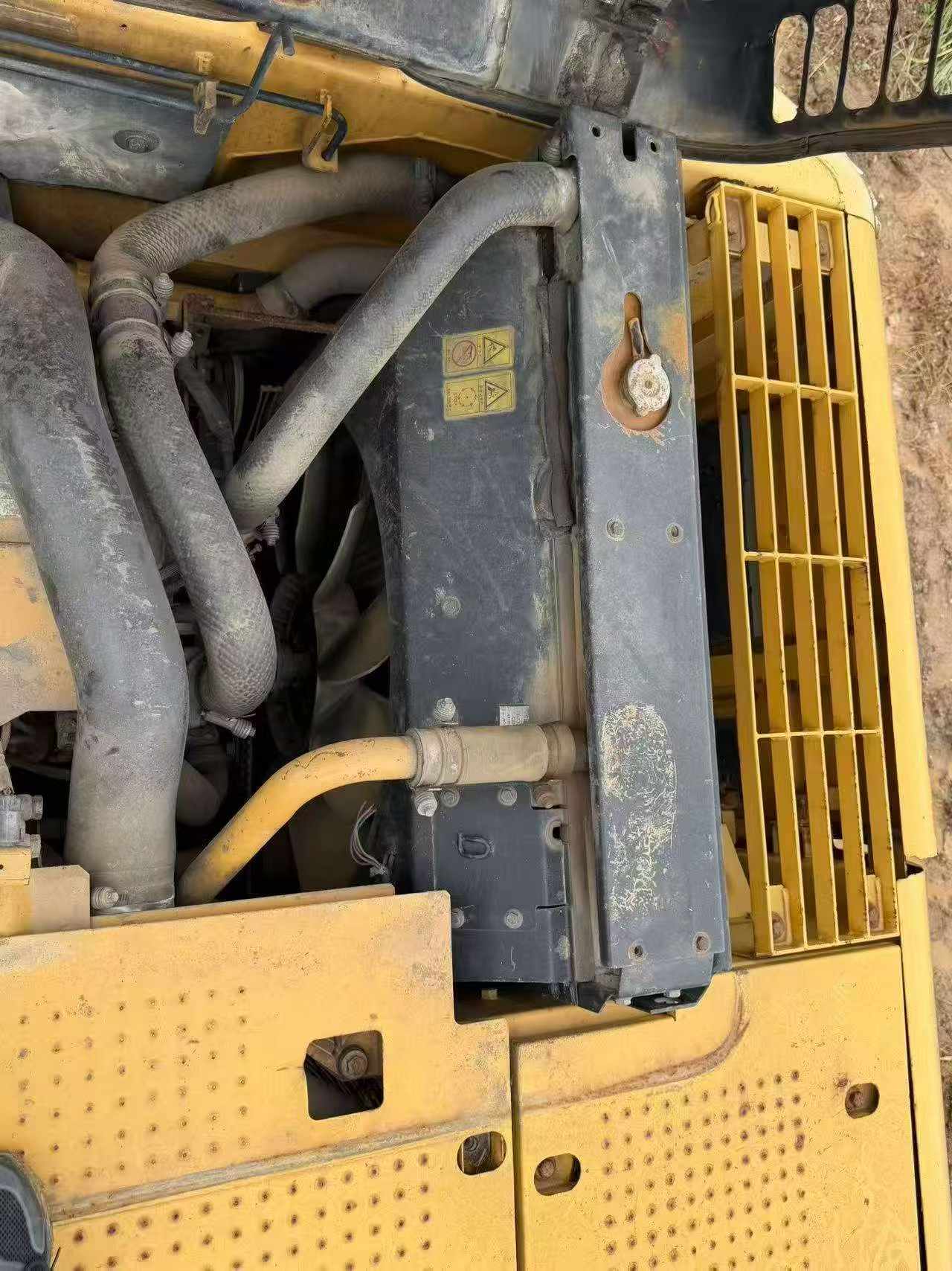 Buy Caterpillar 320D Used Excavator / 9 Buy Caterpillar 320D Used Excavator / 9