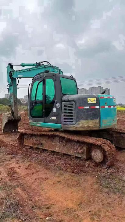 Buy Kobelco SK135 Used Excavator / 1