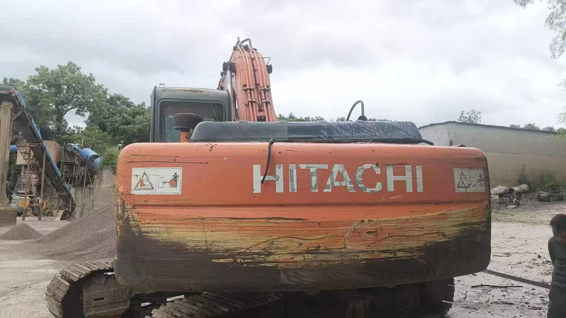 Buy Hitachi EX250-5 Used Excavator / 2 Buy Hitachi EX250-5 Used Excavator / 2