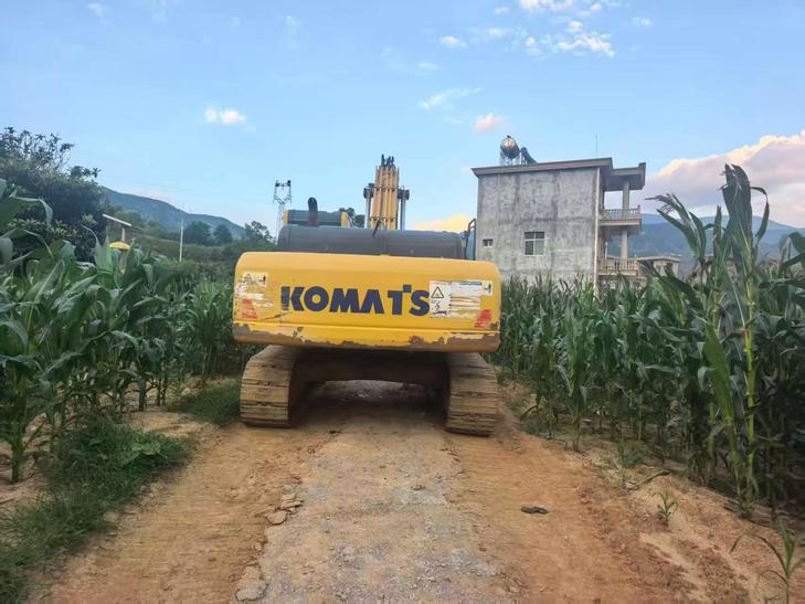 Buy Komatsu PC360-7 Used Excavator / 1