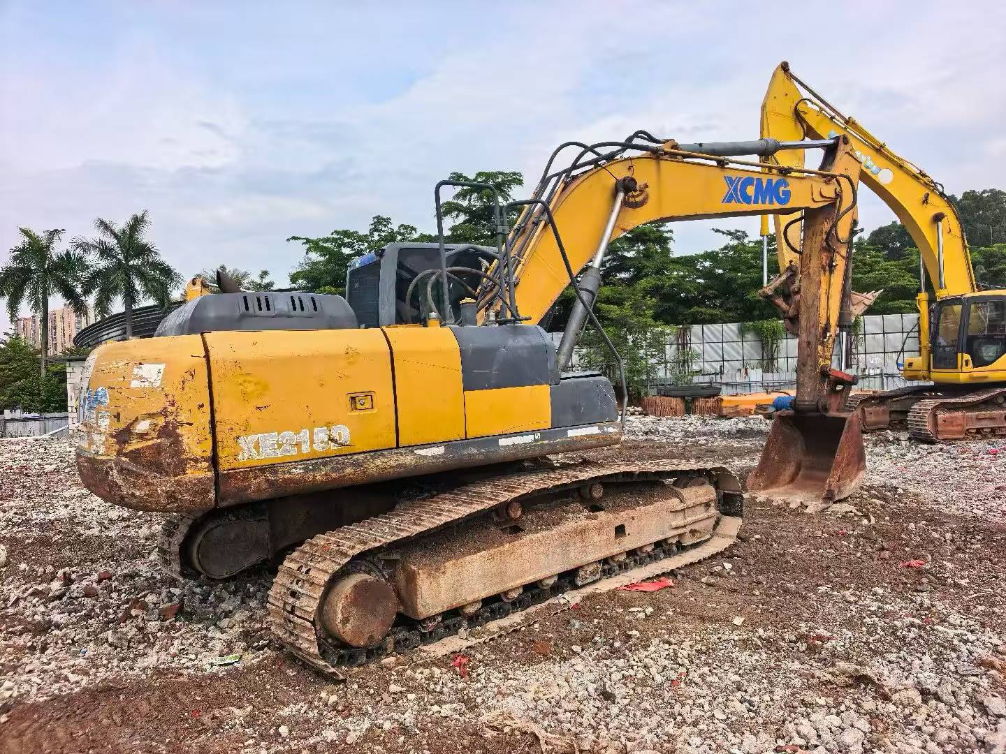 Buy XCMG XE200 Used Excavator / 2