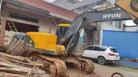 Buy Hyundai 110LVS Used Excavator / 3 Buy Hyundai 110LVS Used Excavator / 3