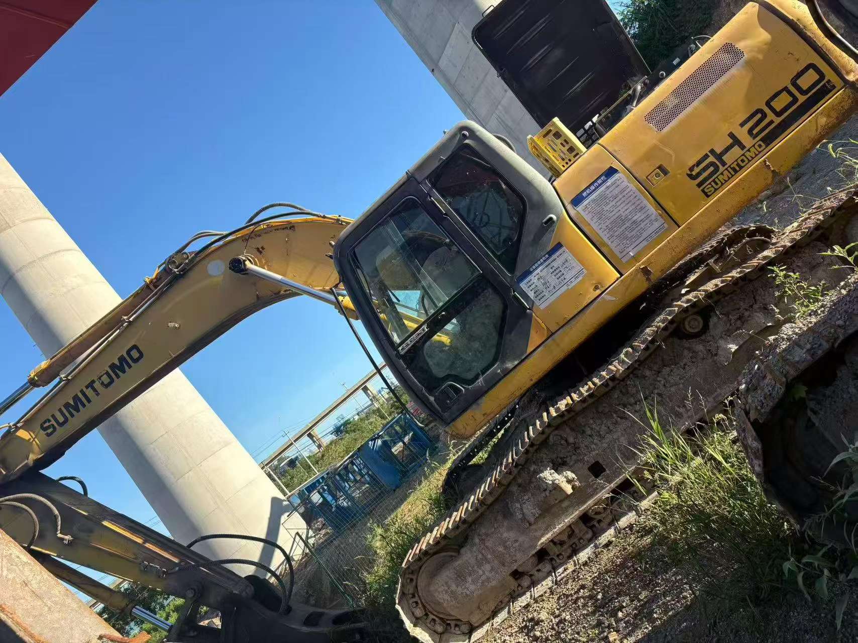 Buy Sumitomo SH240-3 Used Excavator / 4
