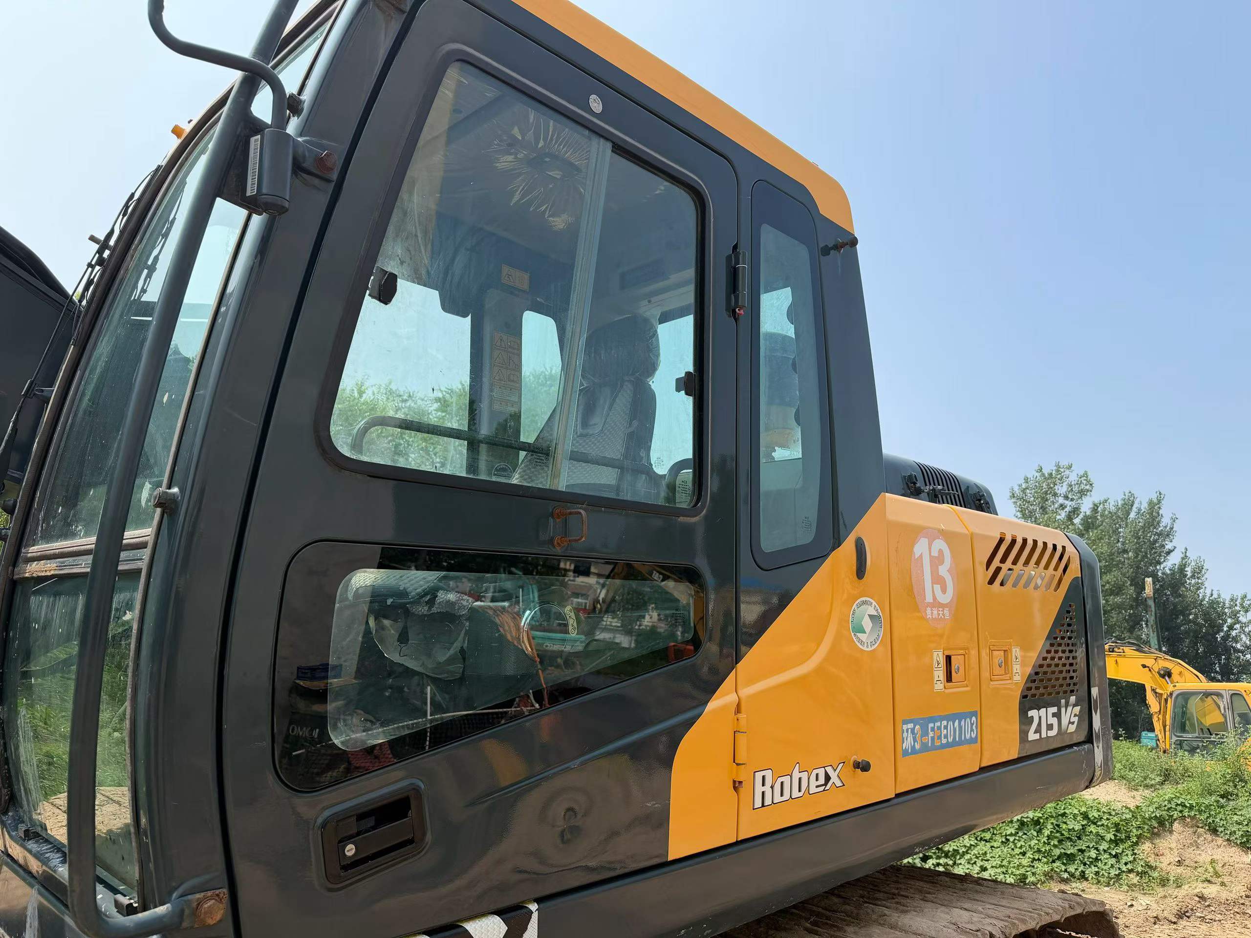 Buy Hyundai R215-7 Used Excavator / 5 Buy Hyundai R215-7 Used Excavator / 5
