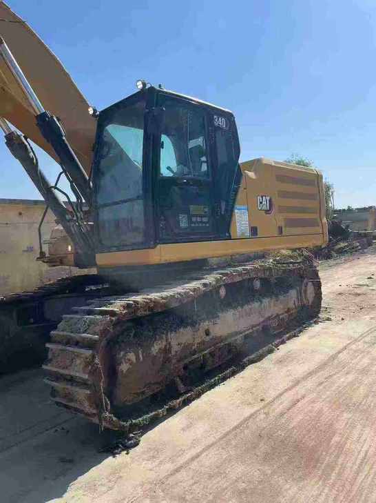 Buy Caterpillar 340D2L Used Excavator / 1