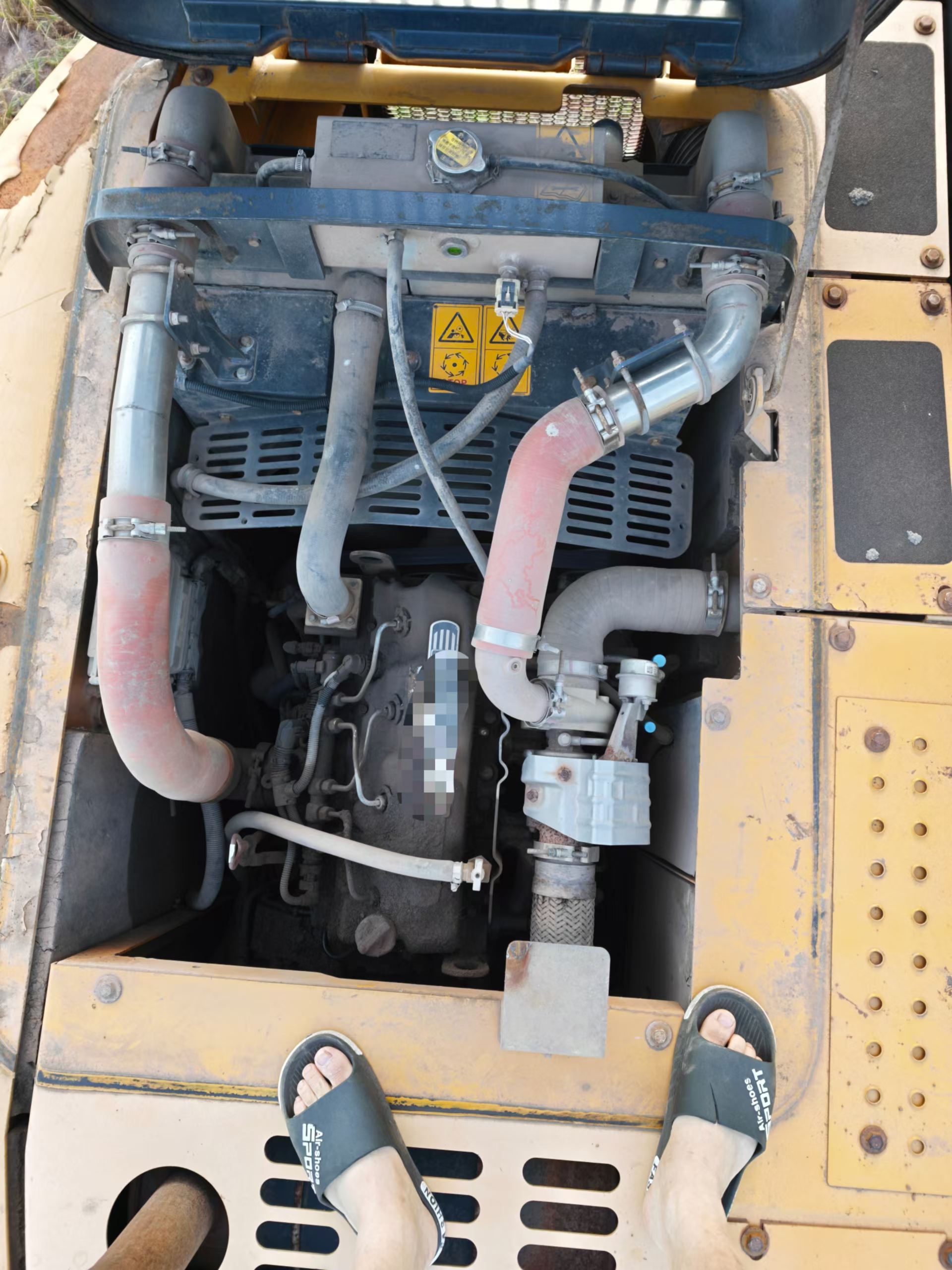 Buy XCMG XE155D Used Excavator / 4 Buy XCMG XE155D Used Excavator / 4
