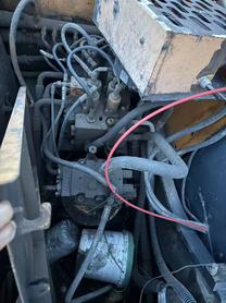 Buy Hyundai R215-7 Used Excavator / 2 Buy Hyundai R215-7 Used Excavator / 2