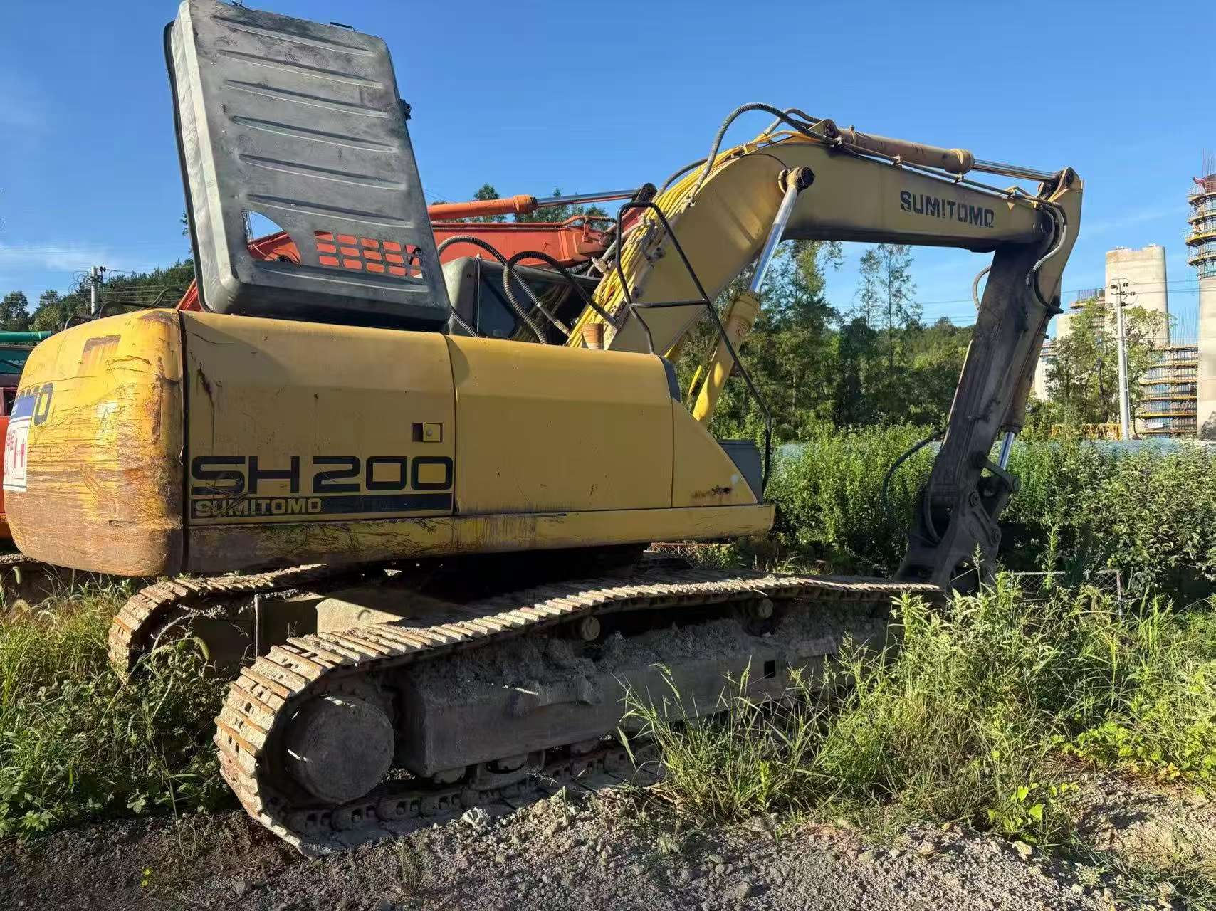 Buy Sumitomo SH240-3 Used Excavator / 2