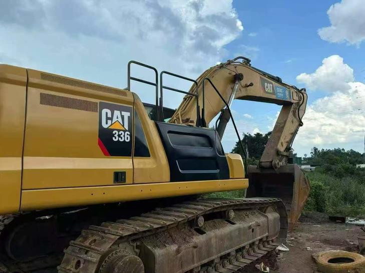 Buy Caterpillar 336E Used Excavator / 1