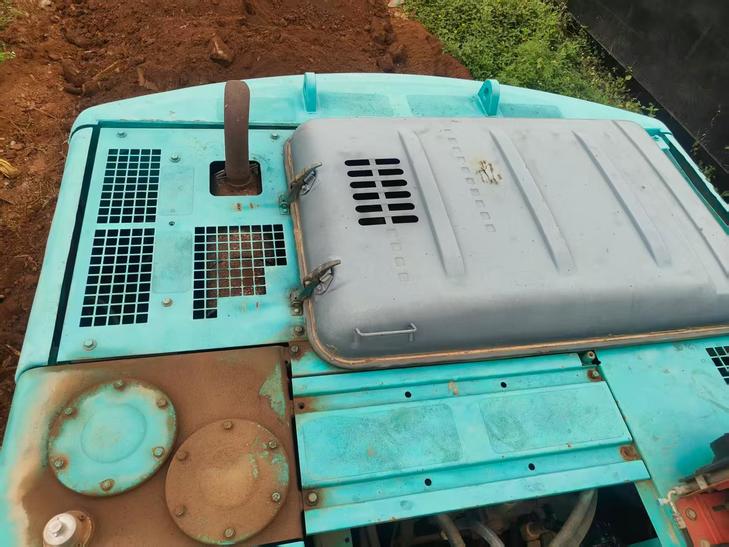Buy Kobelco SK200-10 Used Excavator / 1