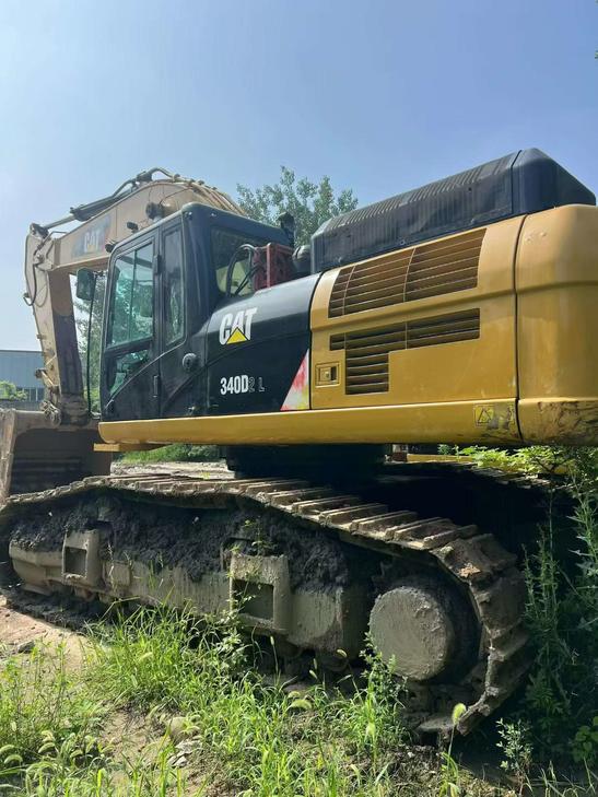 Buy Caterpillar 340D2L Used Excavator / 1