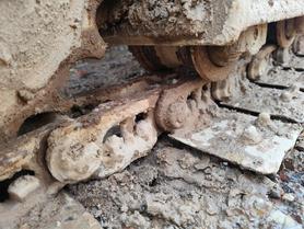 Buy Kobelco SK60-3 Used Excavator / 6 Buy Kobelco SK60-3 Used Excavator / 6