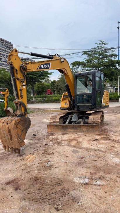 Buy Sany SY75 Used Excavator / 1