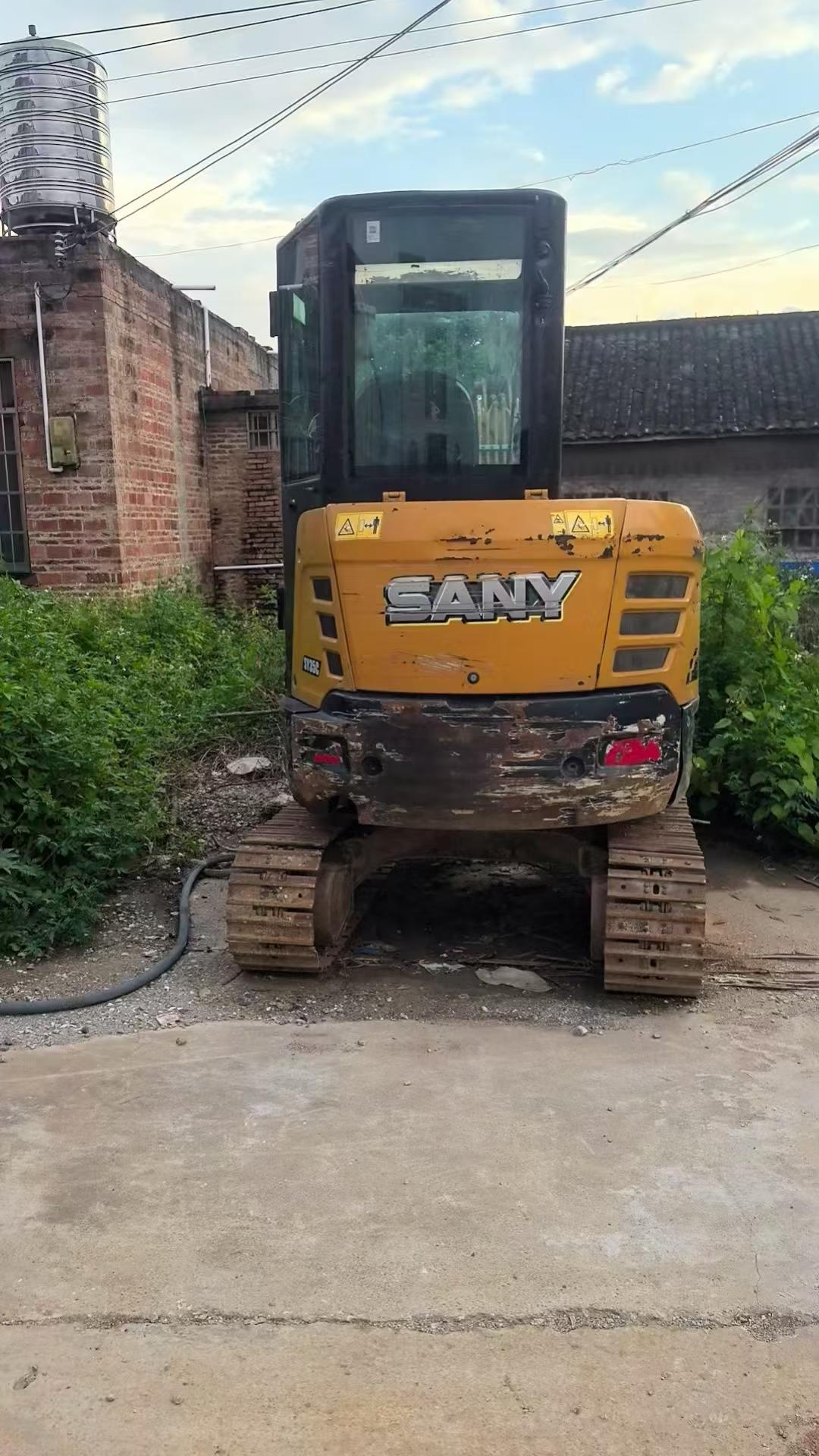 Buy Sany SY35C Used Excavator / 1