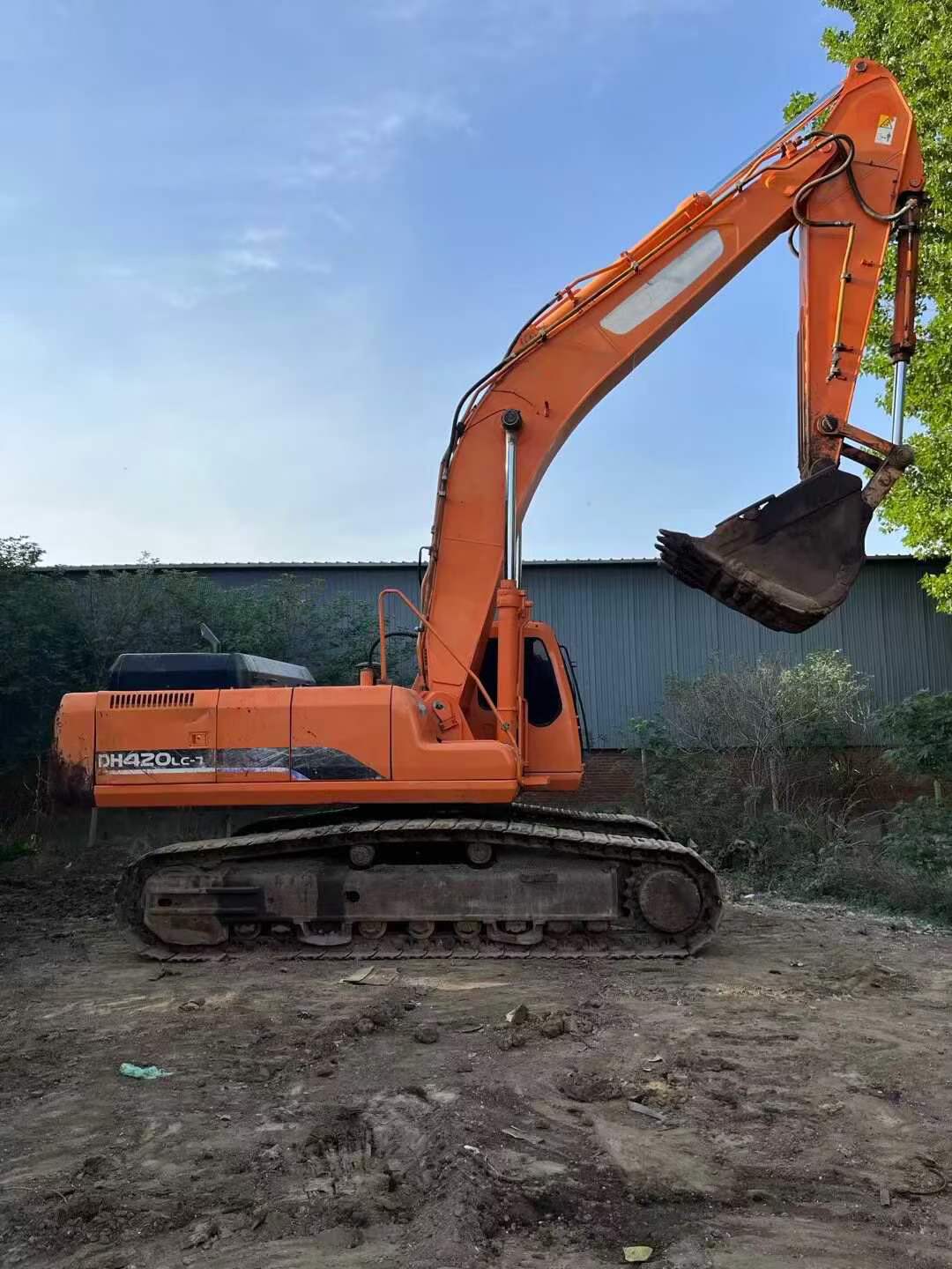 Buy Doosan DH420 Used Excavator / 5 Buy Doosan DH420 Used Excavator / 5