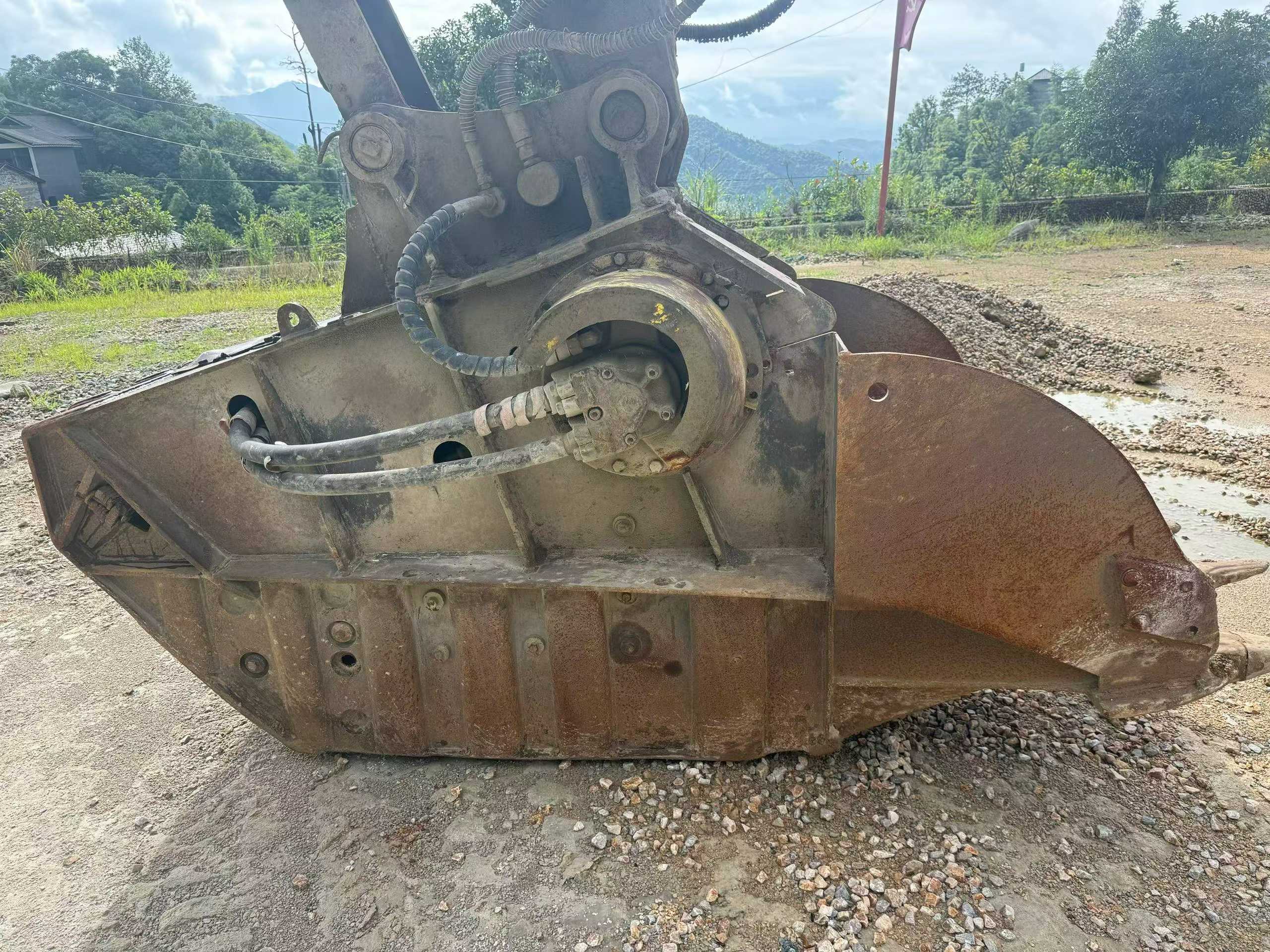 Buy Sany SY385C Used Excavator / 3 Buy Sany SY385C Used Excavator / 3