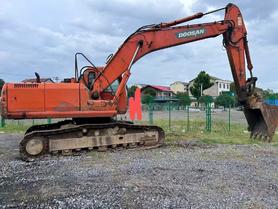 Buy Doosan DH220-7 Used Excavator / 6 Buy Doosan DH220-7 Used Excavator / 6