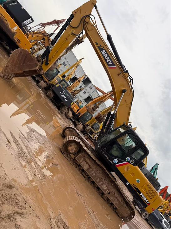 Buy Sany SY365C Used Excavator / 1