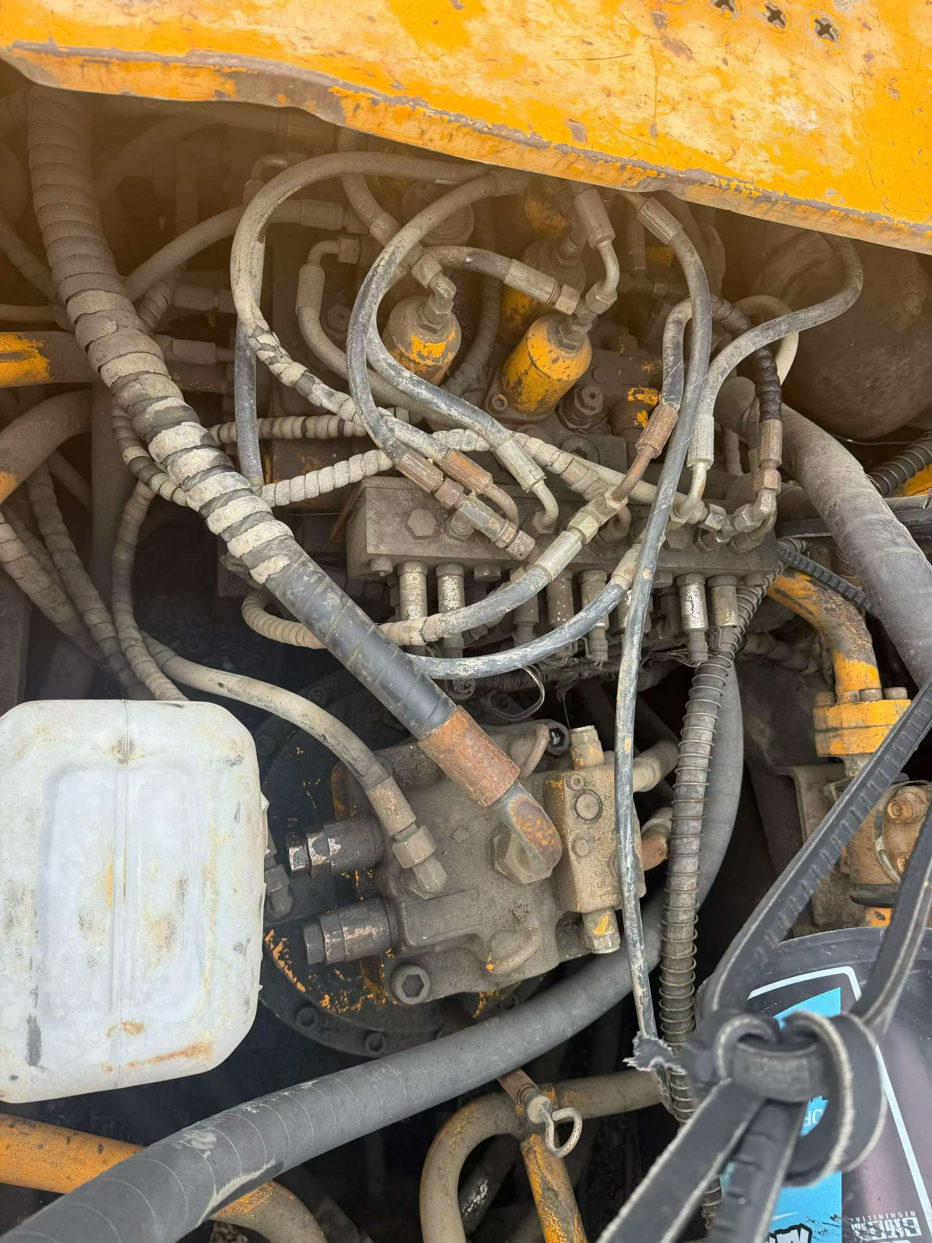 Buy Sany SY385C Used Excavator / 6 Buy Sany SY385C Used Excavator / 6