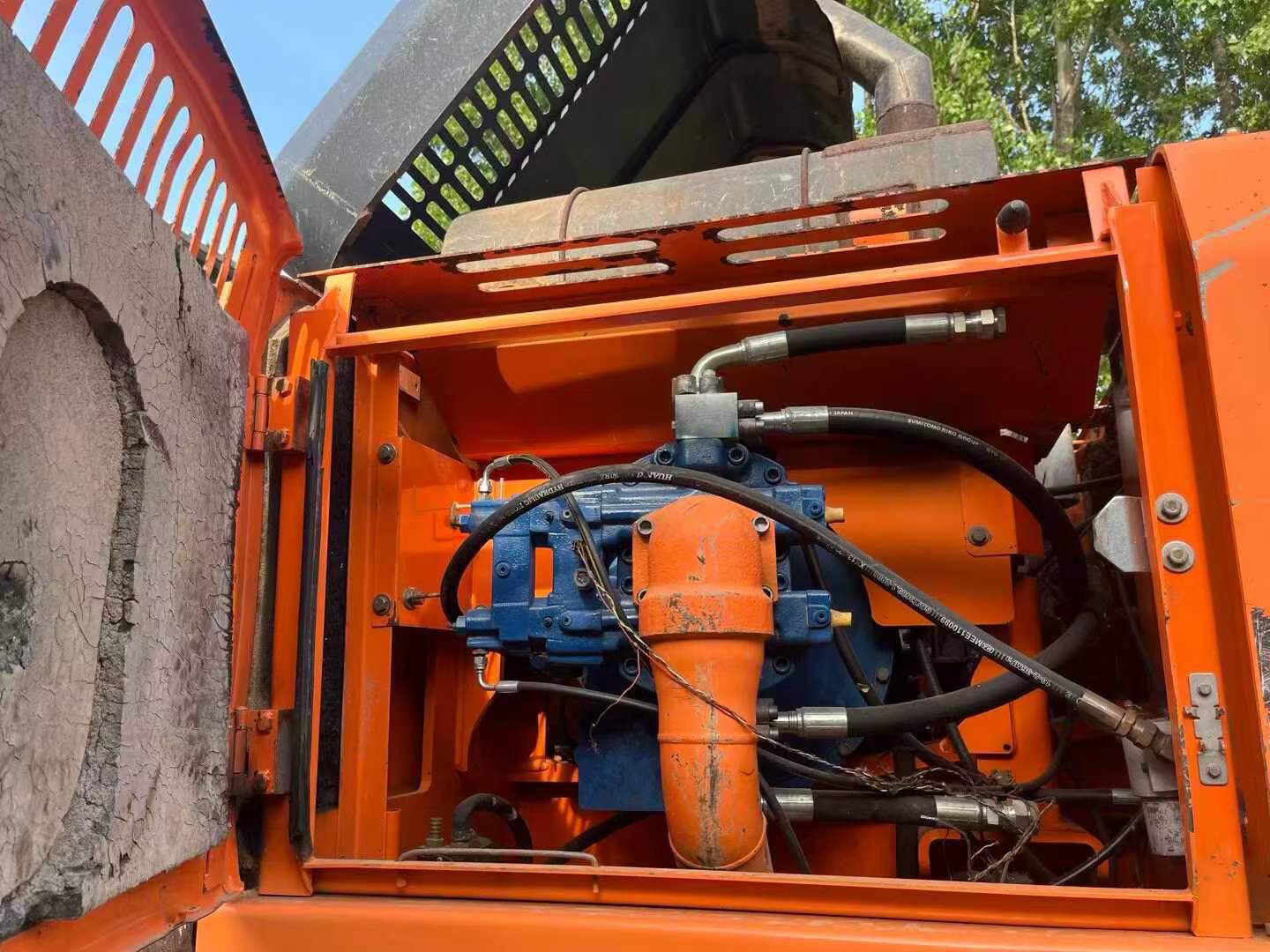 Buy Doosan DH420 Used Excavator / 7 Buy Doosan DH420 Used Excavator / 7