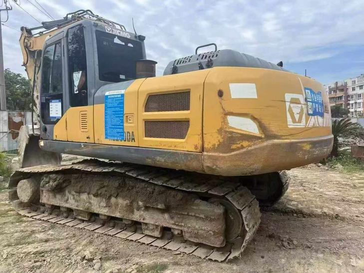 Buy XCMG XE200 Used Excavator / 1