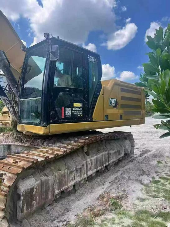 Buy Caterpillar 336E Used Excavator / 1