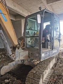 Buy XCMG XE60 Used Excavator / 2 Buy XCMG XE60 Used Excavator / 2
