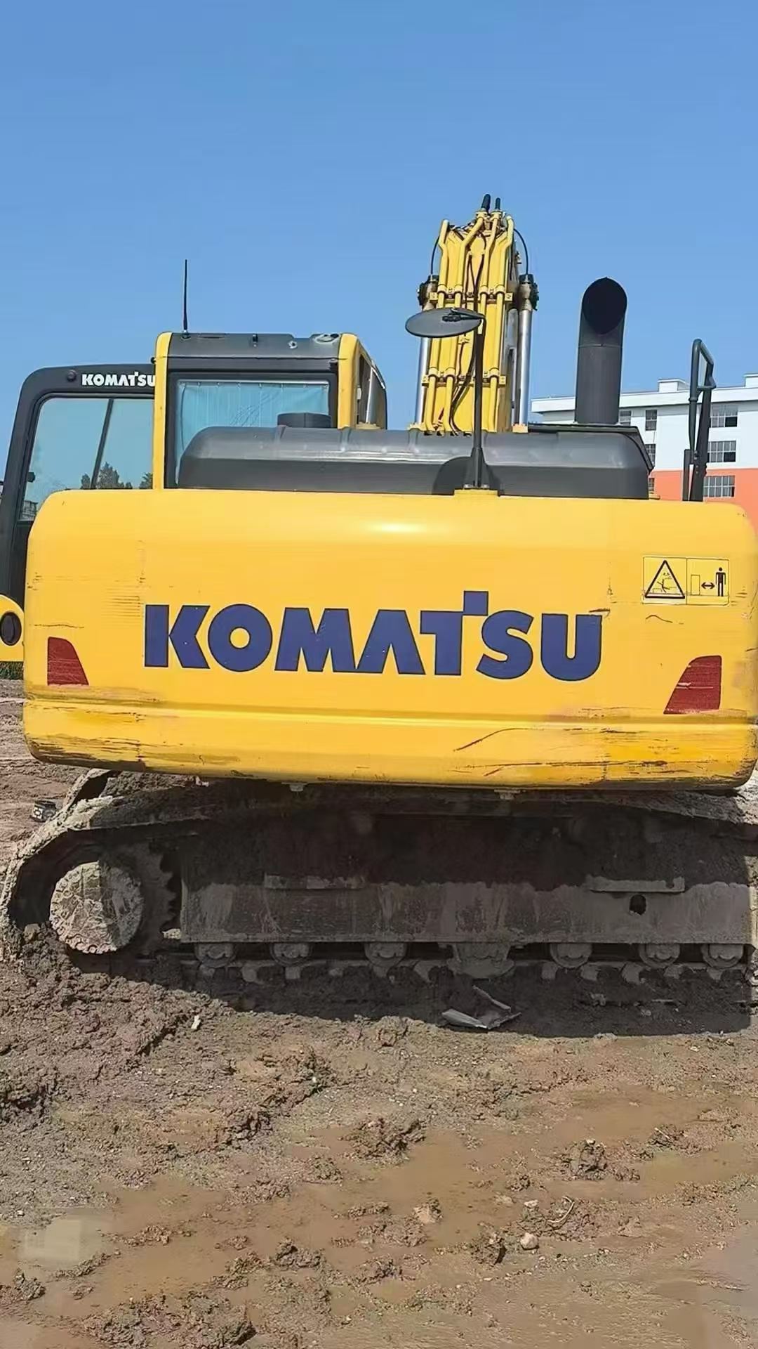Buy Komatsu PC200 Used Excavator / 1