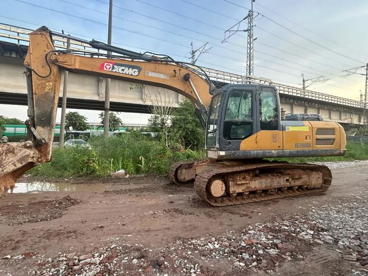 Buy XCMG XE200DA Used Excavator / 1