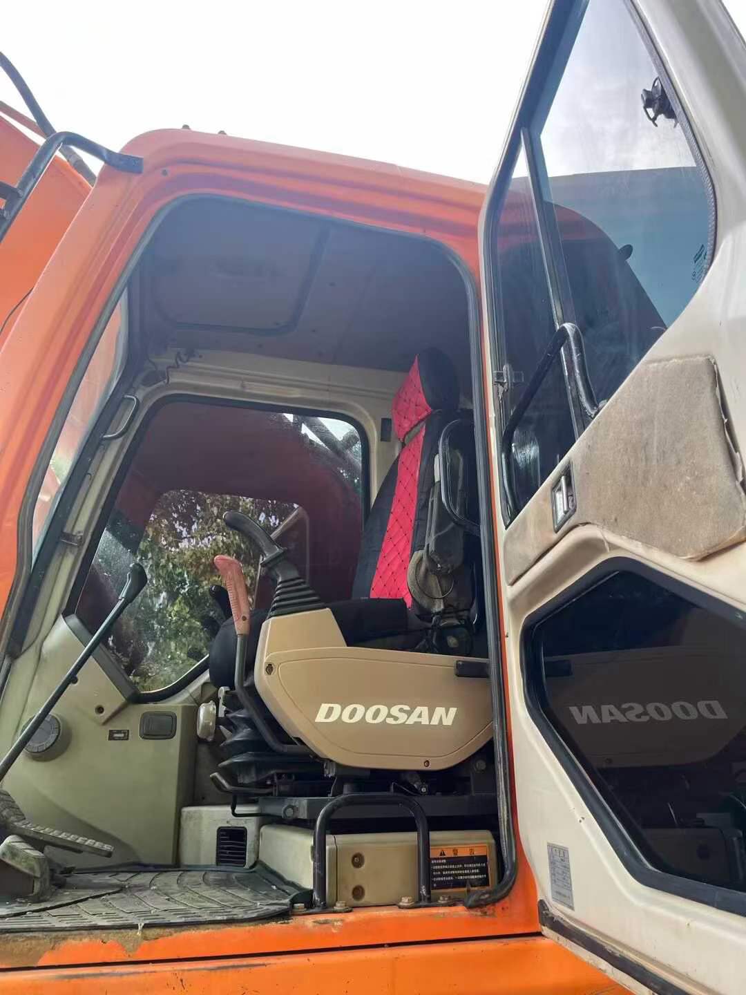 Buy Doosan DH420 Used Excavator / 6 Buy Doosan DH420 Used Excavator / 6