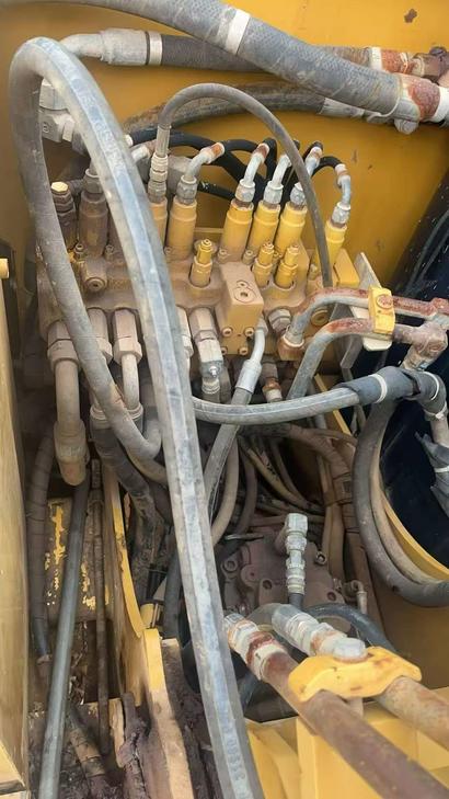 Buy Caterpillar 307B Used Excavator / 1