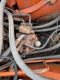 Buy Doosan DH220-7 Used Excavator / 2 Buy Doosan DH220-7 Used Excavator / 2