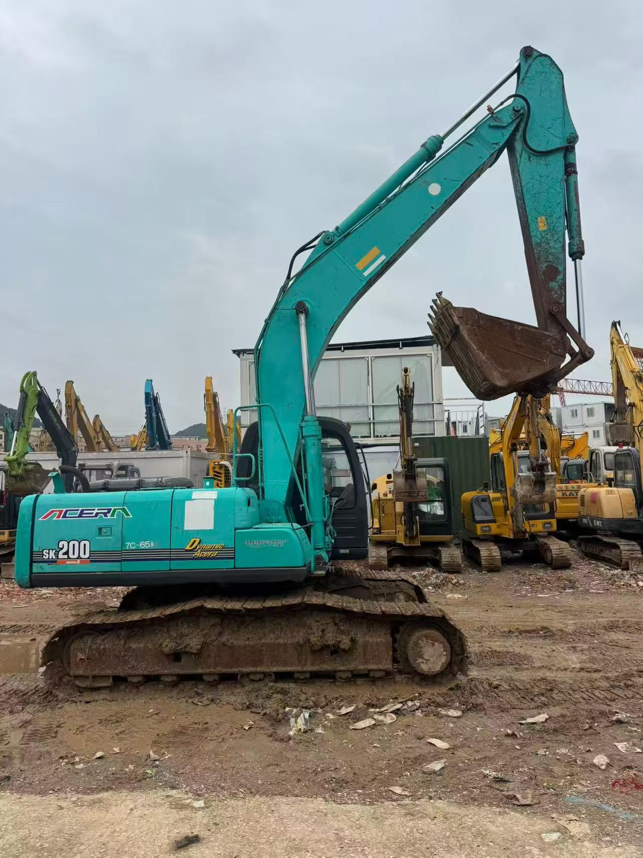 Buy Kobelco SK200-10 Used Excavator / 2 Buy Kobelco SK200-10 Used Excavator / 2