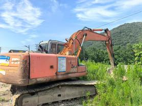 Buy Hitachi ZX200-6 Used Excavator / 3 Buy Hitachi ZX200-6 Used Excavator / 3
