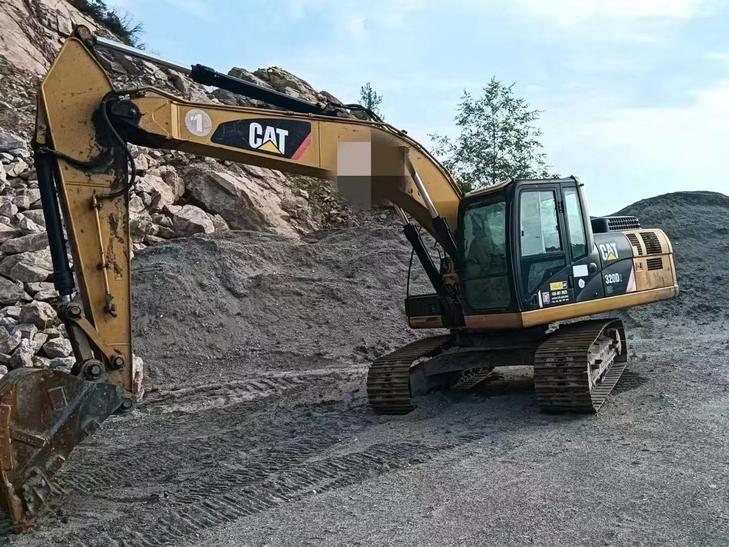 Buy Caterpillar 320A Used Excavator / 1