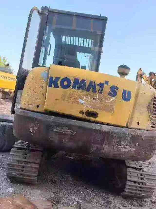 Buy Komatsu PC56-7 Used Excavator / 1