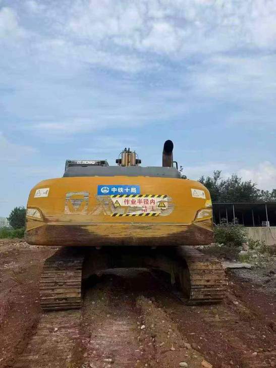 Buy XCMG XE200 Used Excavator / 1