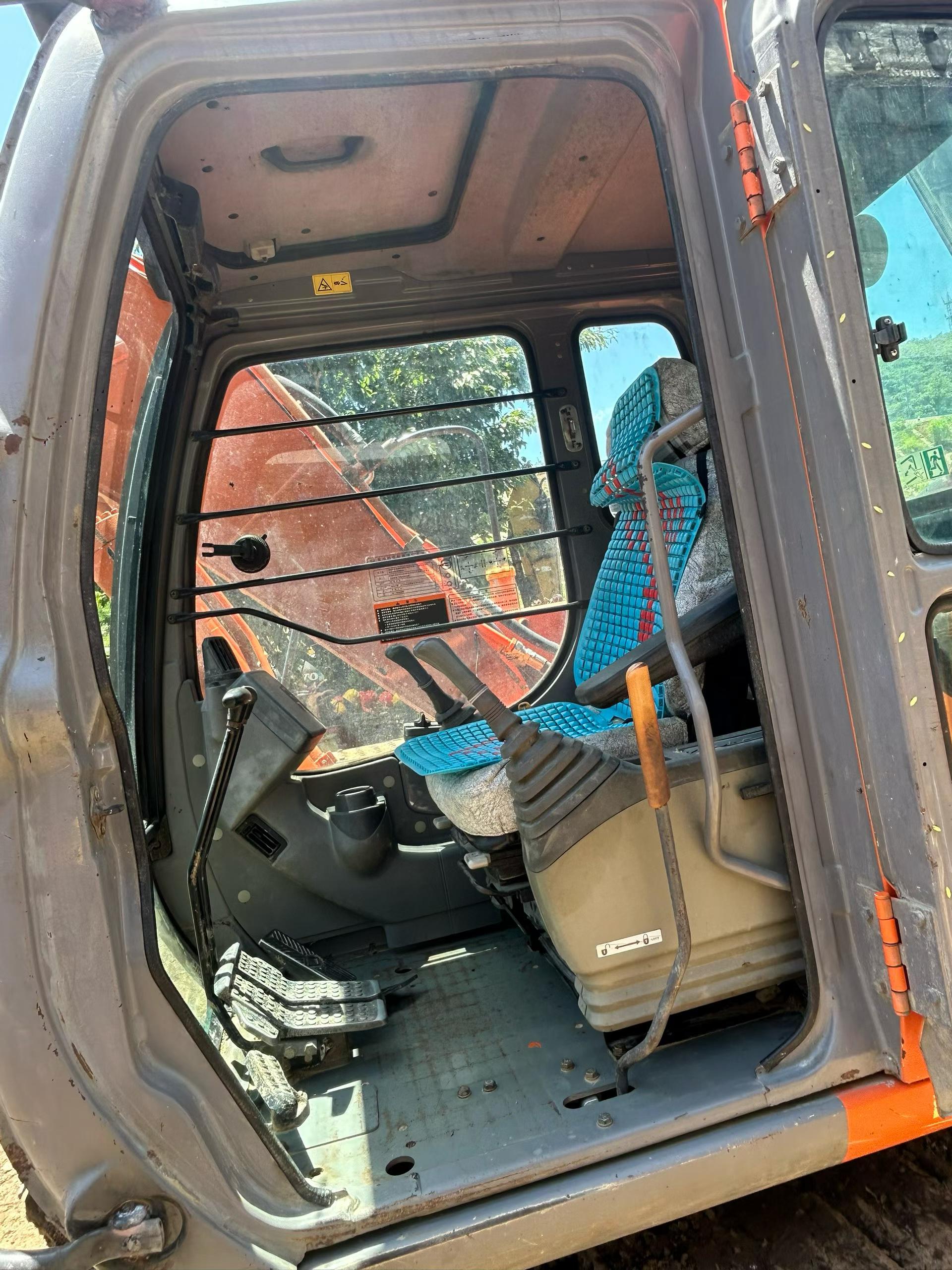 Buy Hitachi EX120 Used Excavator / 2 Buy Hitachi EX120 Used Excavator / 2