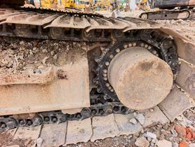 Buy XCMG XE200D Used Excavator / 4 Buy XCMG XE200D Used Excavator / 4