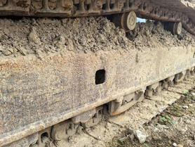 Buy Kobelco SK200LC Used Excavator / 3 Buy Kobelco SK200LC Used Excavator / 3